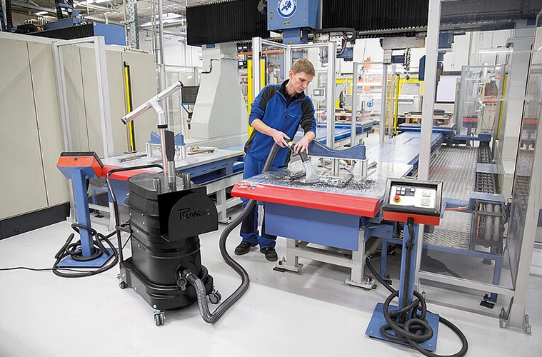 Alternatif Akım Endüstriyel Süpürge R01 A