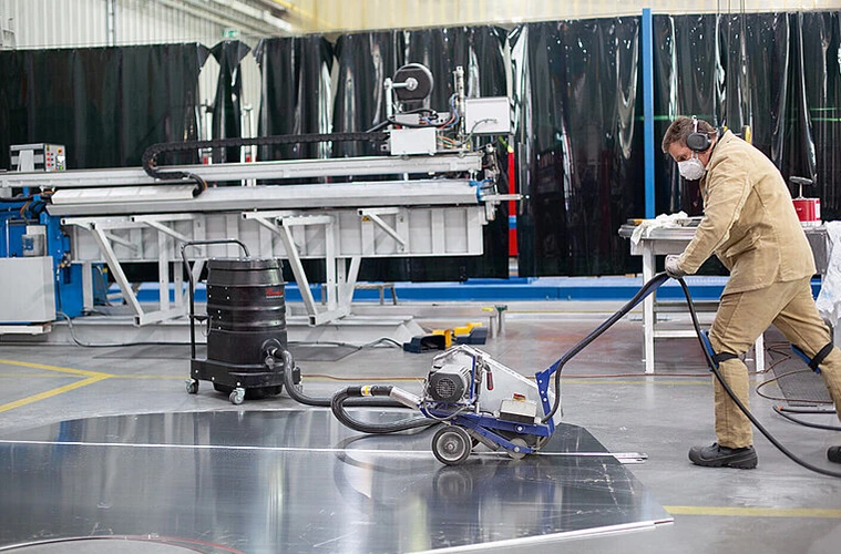 Alternatif Akım Endüstriyel Süpürge R01 A