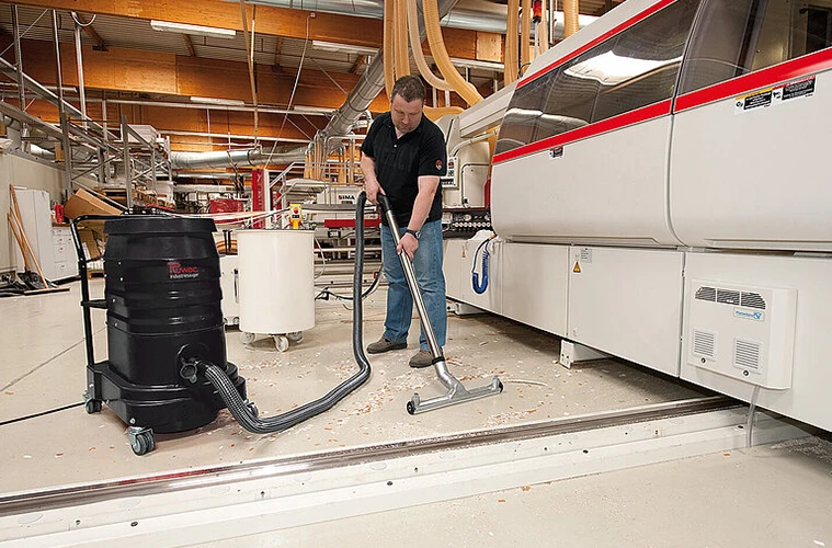 Alternatif Akım Endüstriyel Süpürge R01 A